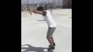 новый трюк на гироскутере  Как он это сделал!