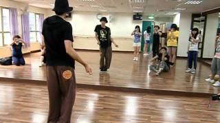 阿威老師  Roly  POLY  教學 二 分解