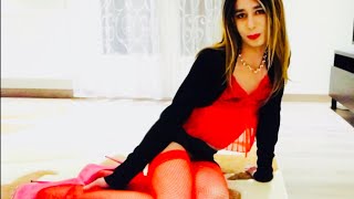 FEMININE YOUNG TGIRL - CROSSDRESSER TATIANA