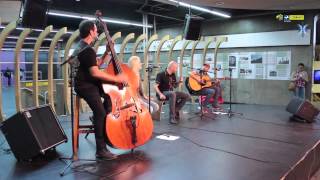 Gaspa - The Bass Player