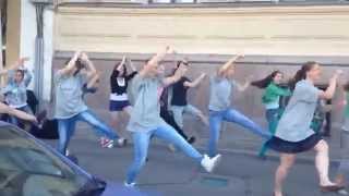 Флэшмоб у загса !!;))) недетское время !;)