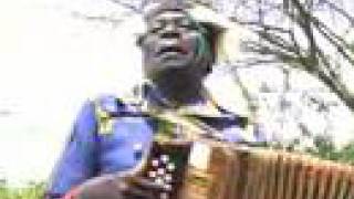 Wagatonye - Umbani uri thina