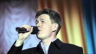 Душевное исполнение "Однообразные мелькают"