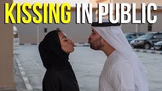 KISSING IN PUBLIC