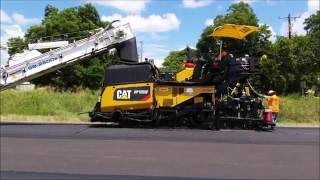 CAT Spray Paver Integral dx