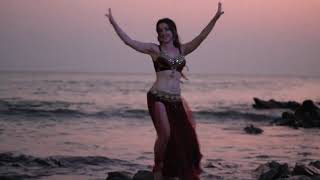 Bellydance foreigner in India Goa beach dance Arambol / танец живота в Индии Гоа пляж Арамболь