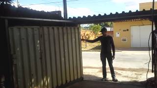 Portão abertura em L