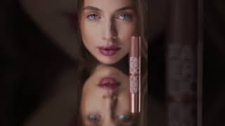 Увлажняющая губная помада Hydra Lips
