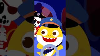The Wheels on the Halloween Bus #Shorts | Baby Shark Halloween 
