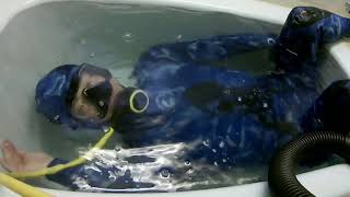 Bathtub SCUBA Play with Fullface Mask, Two hose reg.