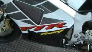 honda RVT1000R (VTR1000 SP1)