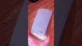 Разбираем колонку Philips