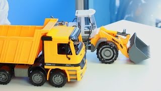 Открываем игрушки машинки. Погрузчик и грузовик самосвал. МанкиИгрушки