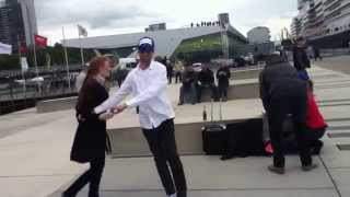 Alemanes bailando Salsa Cubana SALSA DIVERSIÓN