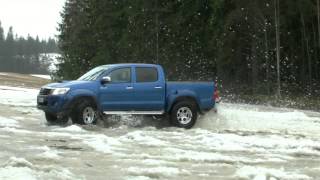 Arctic Trucks Finland: Toyota Hilux 2015 & Nokian Hakkapeliitta LT2