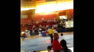 Pedro segura tkd