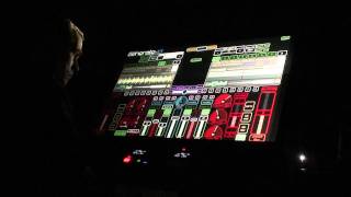Future is now...  a transparent holographic multitouch dj tabel