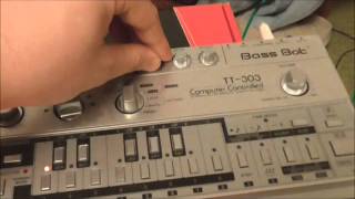 Roland JD-Xi + Cyclone Bass Bot TT303