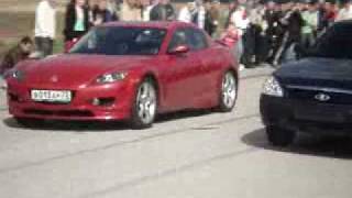 Mazda RX-8 vs. Lada Priora
