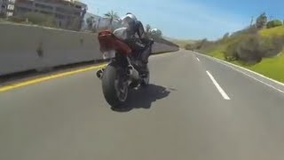 Suzuki SV1000S (one handed) vs Honda CBR954RR