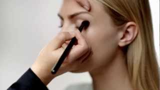 How to Get an Iconic Khaki Look | Burberry Beauty