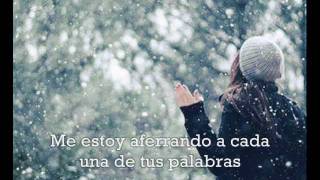 Fireflight - Wrapped in your arms (Español)
