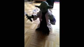 Мастер Йода интерактивная игрушка Spin Master