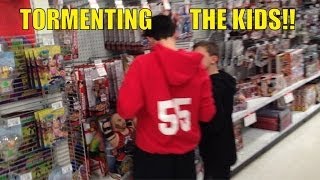 WWE ACTION INSIDER: ToysRus Torment! Wrestling figure aisle fun! Mattel BOppv elite figures