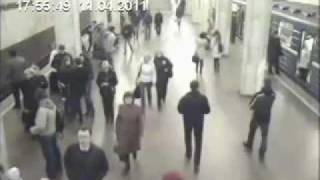Взрыв на "Октябрьской" минского метро с разных камер