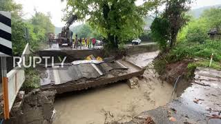 Turkey: Emergency services rush to help locals as floods destroy roads