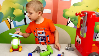 Машинка Паровозик и Вертолётик -  Даник механик и конструктор Buil&Play. Видео для детей