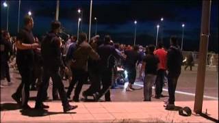 Grécia: Neo-nazis Atacam Emigrantes - Confrontos
