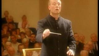 Paavo Järvi conducts EUYO at Glasperlenspiel-Festival