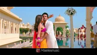 Deepika Padukone hot waist, backless, cleavage, shoulder