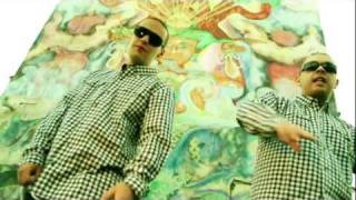 Смоки Мо feat. Гуф - Красная стрела (2011)