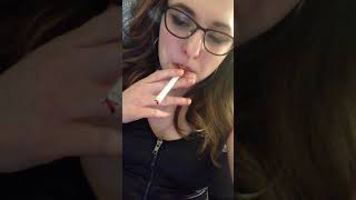 NAUGHTY GIRL SMOKING | SMOKING FETISH