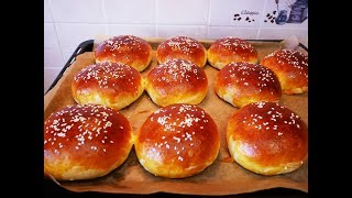Выпечка на РЯЖЕНКЕ булочки с чёрной смородиной