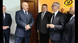 Лукашенко на первом спектакле обновленного Купаловского театра