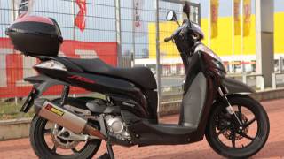 Скутер Honda SH 300i стильный легкий мотоцикл