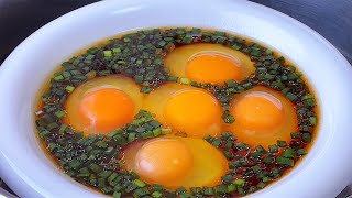 【小穎美食】最近雞蛋這做法火了，飯店一盤48，在家做成本不到5元，太香了