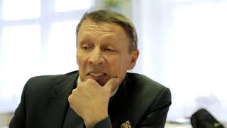 Внук за деда