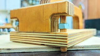 DIY Push Blocks with a Gravity Heel for a Table Saw, Jointers and Router Tables