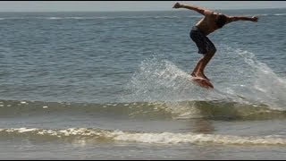 Skimboarding small waves! :: Holland