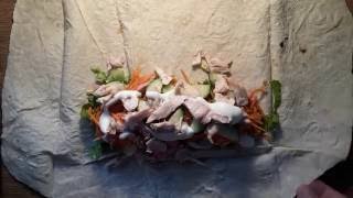 ШАУРМА С КУРИЦЕЙ И КОЛБАСОЙ. КАК ПРИГОТОВИТЬ ВКУСНУЮ ШАВЕРМУ ДОМА. Канал Тутси