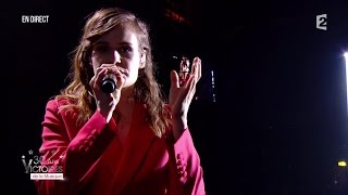 Christine & The Queens – « Saint Claude » Victoires de la Musique 2015