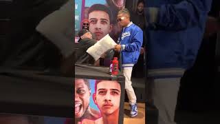 Deen The Great Hands Evil Hero A PILLOW During Pre-Fight Press Conference #shorts