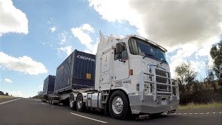 Kenworth K104 with 550 hp C15 Cat on Highway