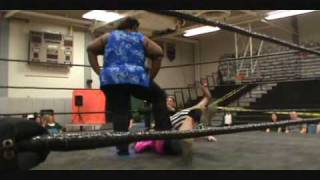 Angel Rose Vs. Calipso
