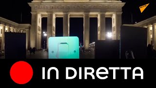 Germania: l'iconica Porta di Brandeburgo di Berlino si oscura per l'ora della Terra