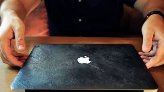 Чехлы на Macbook и Iphone из натурального камня.